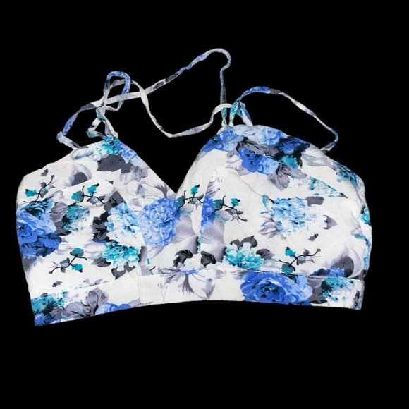 Cute Floral Bralette - Picture 2 of 2